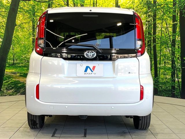 TOYOTA SIENTA HYBRID 2025