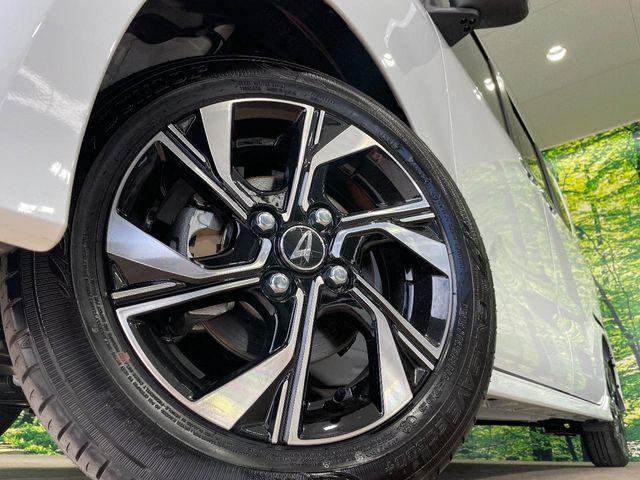 DAIHATSU TANTO CUSTOM 2025