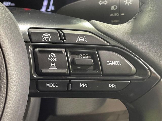 TOYOTA YARIS CROSS HYBRID 2025