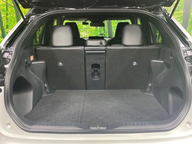 TOYOTA YARIS CROSS HYBRID 2025