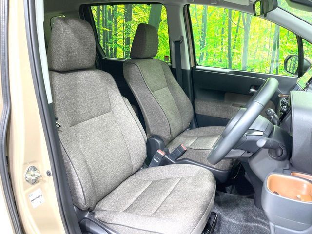 TOYOTA SIENTA HYBRID 2025