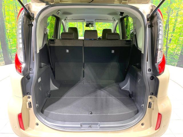 TOYOTA SIENTA HYBRID 2025