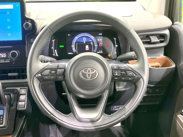 TOYOTA SIENTA HYBRID 2025
