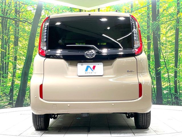 TOYOTA SIENTA HYBRID 2025