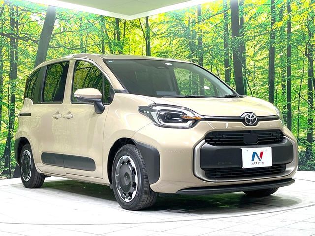 TOYOTA SIENTA HYBRID 2025