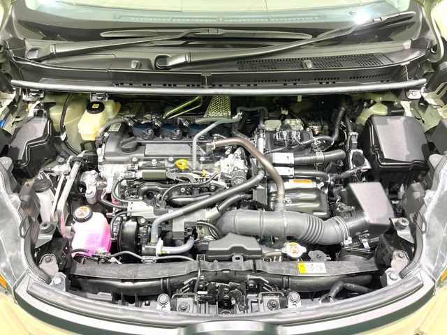 TOYOTA SIENTA HYBRID 2025