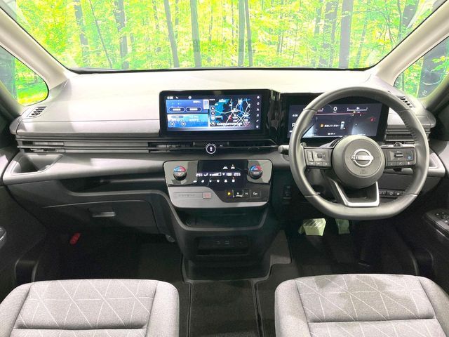 NISSAN SERENA  WG 2023