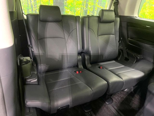 TOYOTA ALPHARD 2018