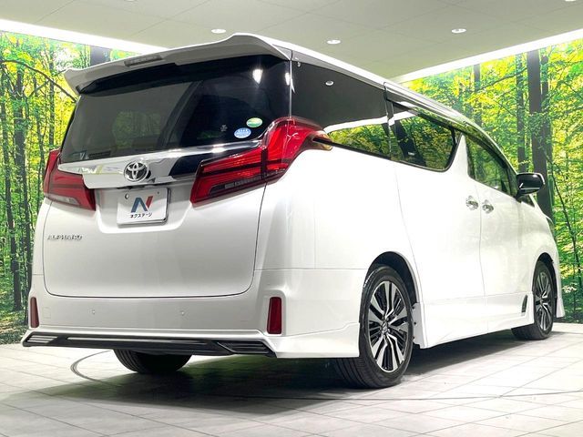 TOYOTA ALPHARD 2018