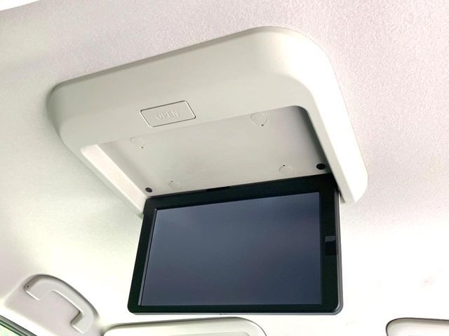 NISSAN SERENA  S-HYBRID 2019