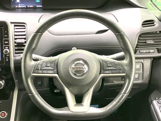 NISSAN SERENA  S-HYBRID 2019