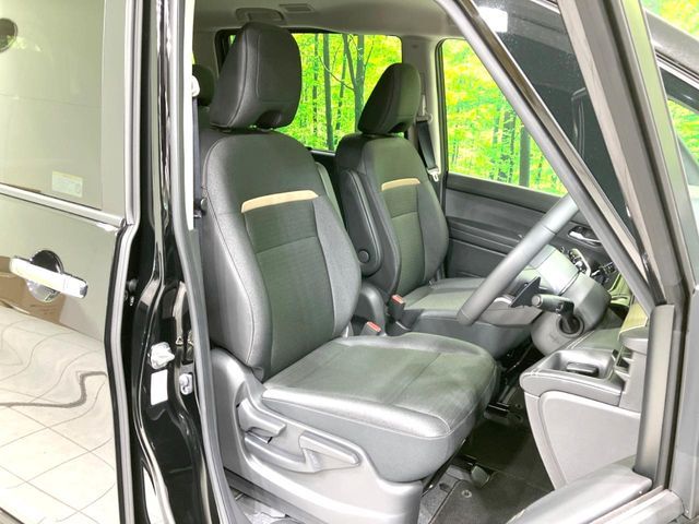 NISSAN SERENA  WG 2025