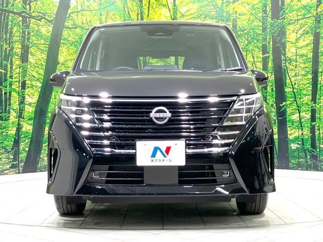 NISSAN SERENA  WG 2025