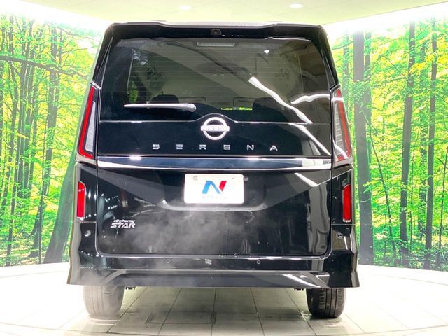 NISSAN SERENA  WG 2025