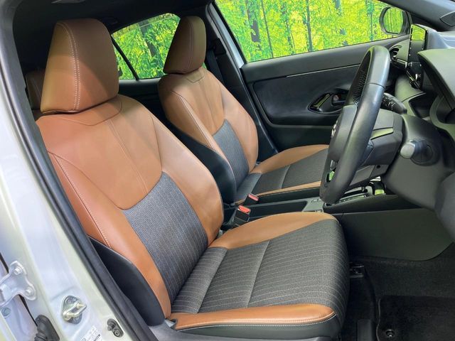 TOYOTA YARIS CROSS HYBRID 2023