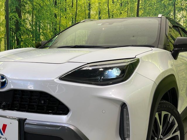 TOYOTA YARIS CROSS HYBRID 2023