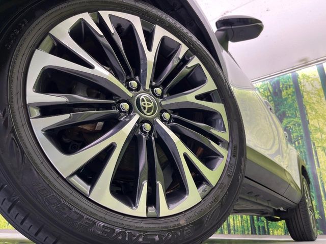 TOYOTA YARIS CROSS HYBRID 2023