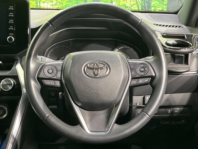 TOYOTA HARRIER 4WD 2021