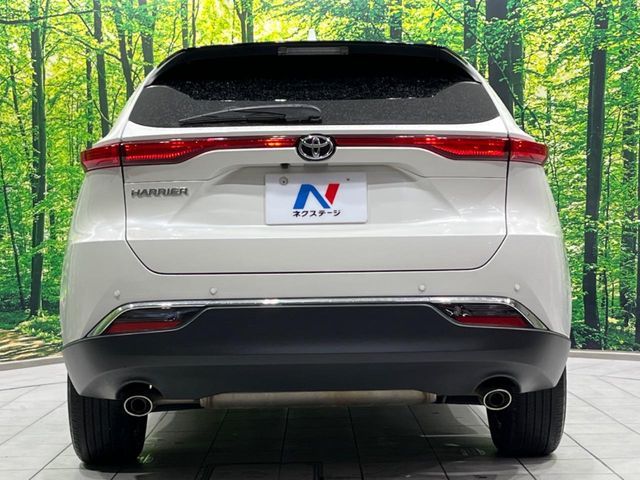 TOYOTA HARRIER 4WD 2021