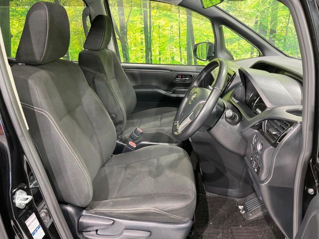 TOYOTA ESQUIRE 4WD 2016