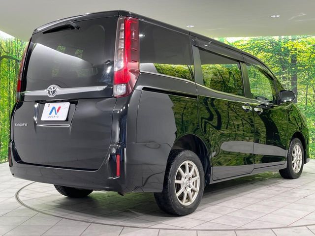 TOYOTA ESQUIRE 4WD 2016