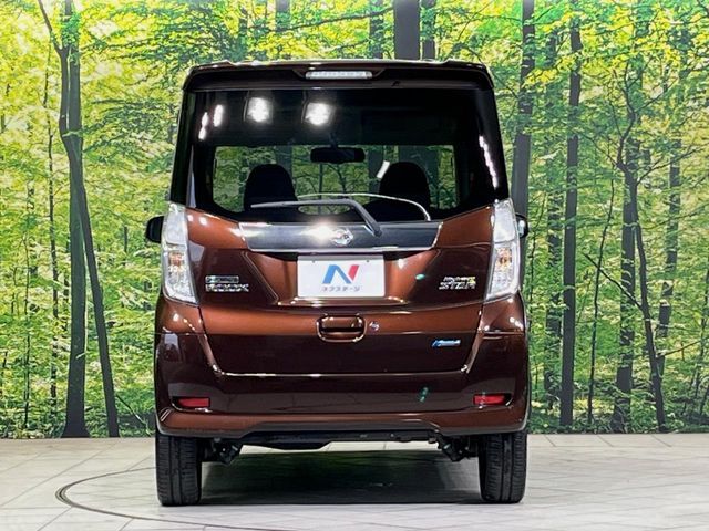 NISSAN DAYZ ROOX 2014