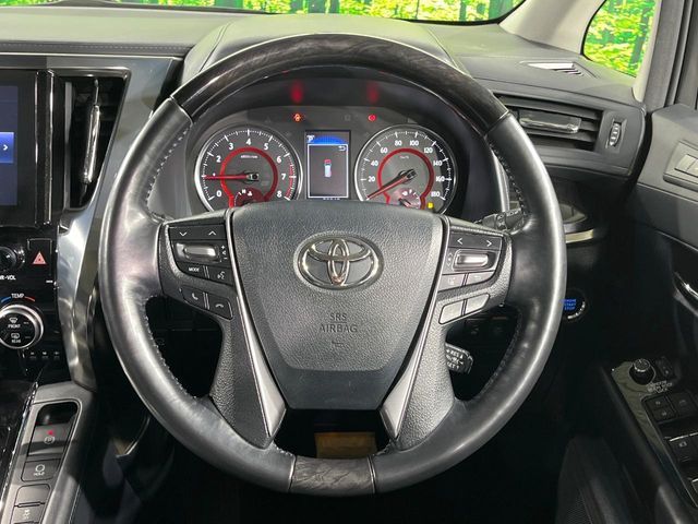 TOYOTA ALPHARD 2018
