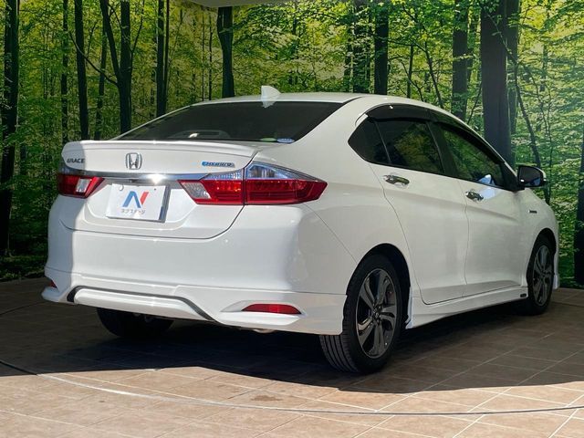 HONDA GRACE HYBRID 2015