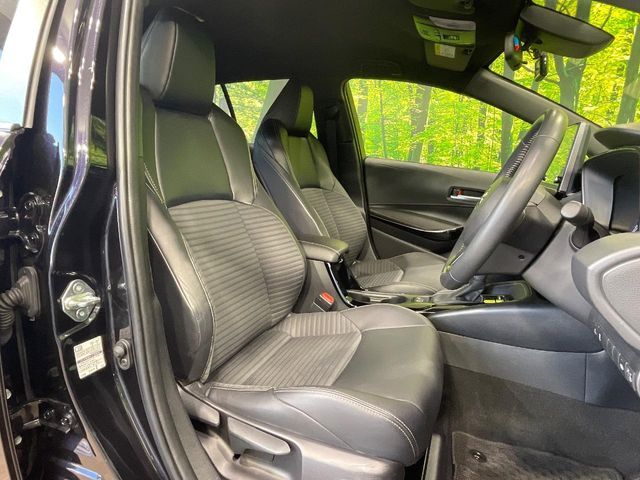 TOYOTA COROLLA TOURING HYBRID 2022