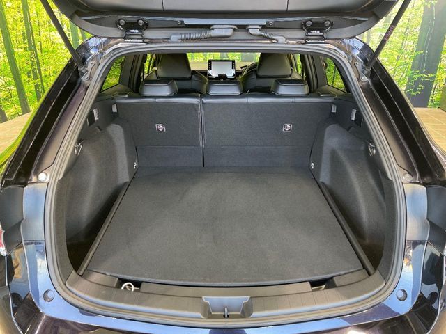 TOYOTA COROLLA TOURING HYBRID 2022