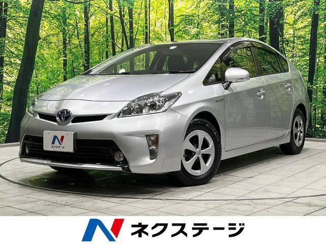 TOYOTA PRIUS 2013