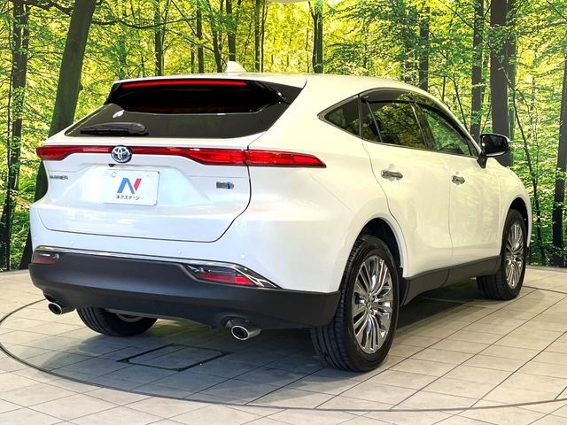 TOYOTA HARRIER HYBRID 2024