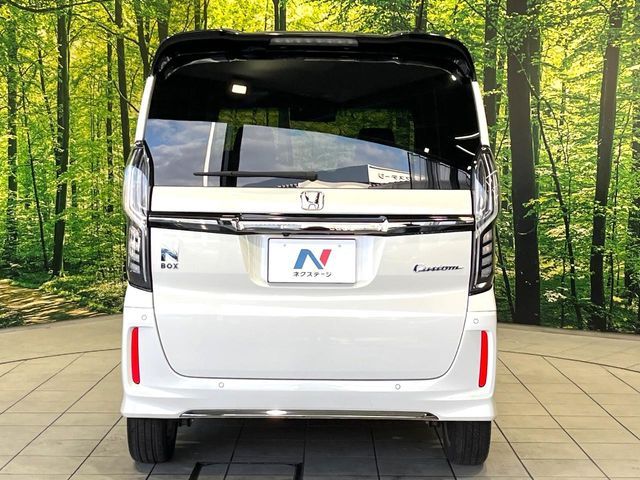 HONDA N BOX CUSTOM 2021