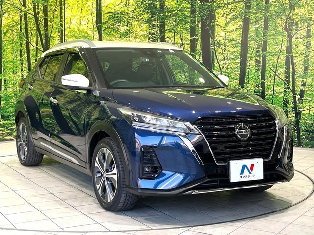 NISSAN KICKS 2022