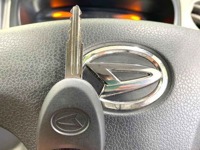 DAIHATSU MIRA e:S 2015