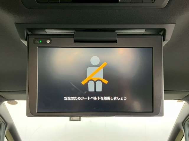 TOYOTA VOXY HYBRID 2021