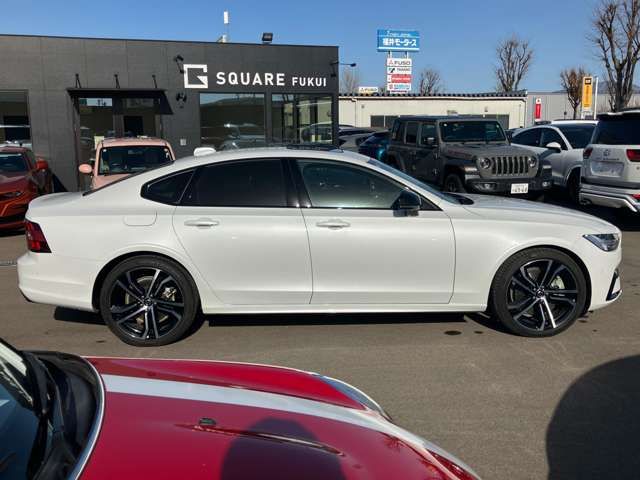 VOLVO VOLVO S90 2023