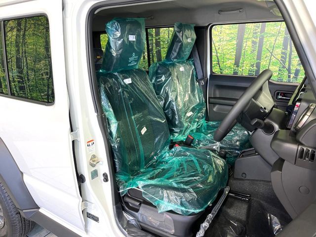 SUZUKI JIMNY NOMADE 2025