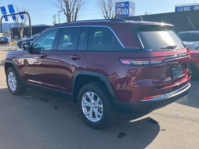 JEEP JEEP GRAND CHEROKEE 2023