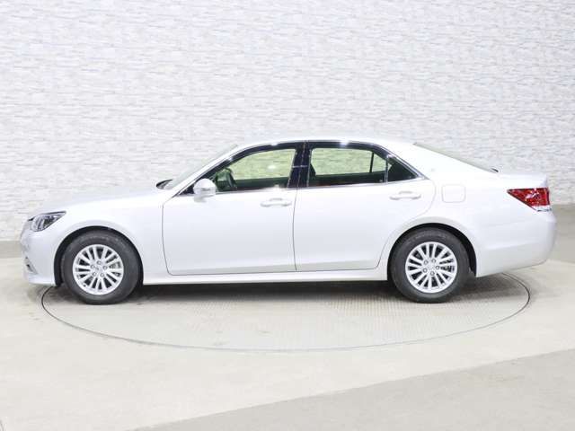 TOYOTA CROWN sedan 2017