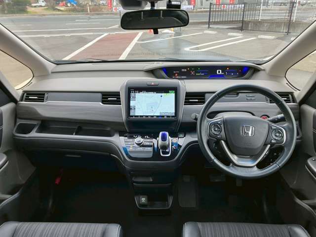 HONDA FREED HYBRID 2019