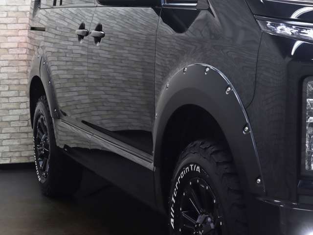 MITSUBISHI DELICA D:5 4WD 2023