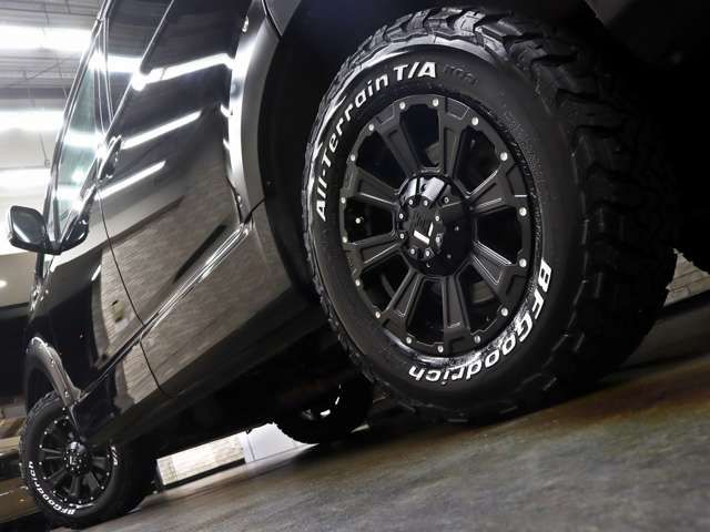 MITSUBISHI DELICA D:5 4WD 2023