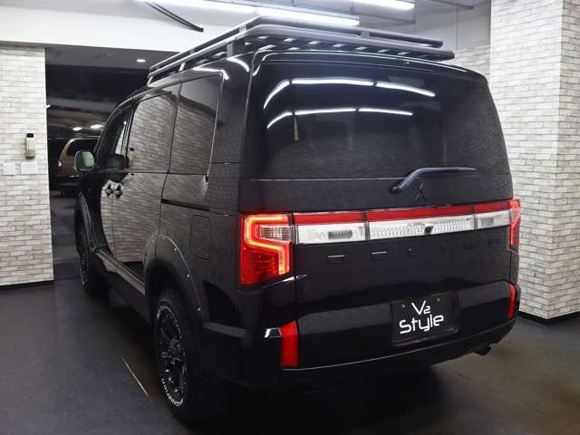 MITSUBISHI DELICA D:5 4WD 2023