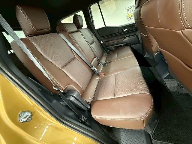 TOYOTA LANDCRUISER 250 2024