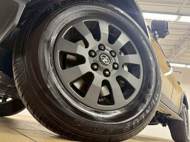 TOYOTA LANDCRUISER 250 2024