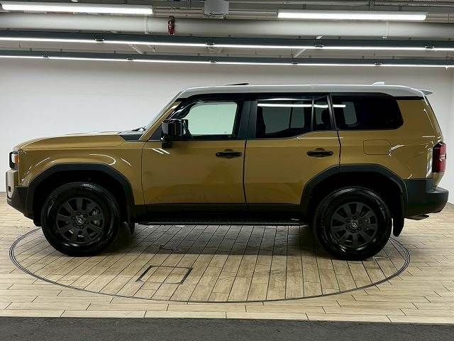 TOYOTA LANDCRUISER 250 2024