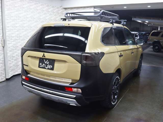 MITSUBISHI OUTLANDER 4WD 2013