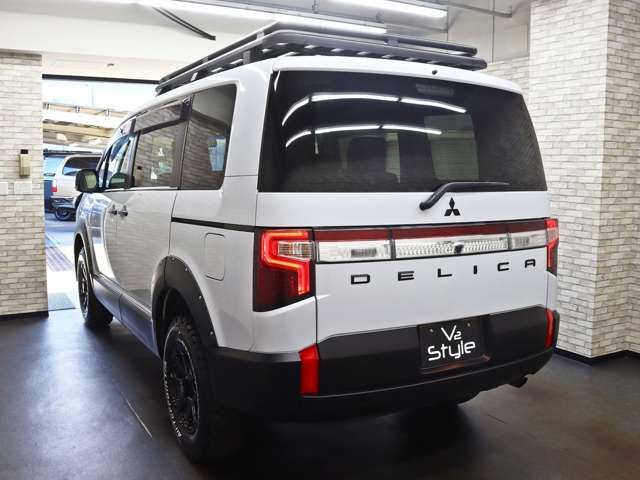 MITSUBISHI DELICA D:5 4WD 2024