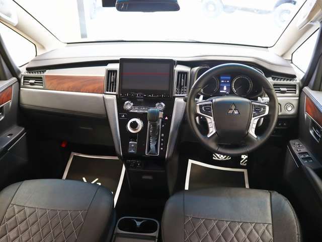 MITSUBISHI DELICA D:5 4WD 2024